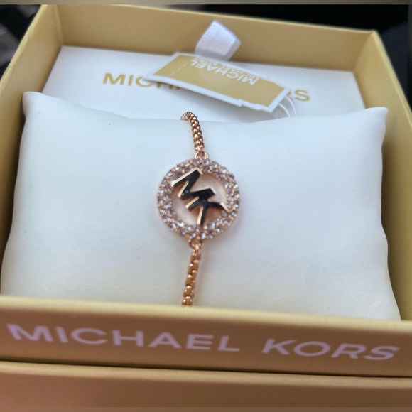 NWT! Michael Kors slider bracelet in rose gold. Pave MK logo with rhinestones - Picture 8 of 12